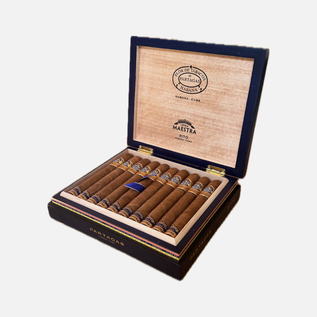 优雅包装盒中的帕塔加斯Línea Maestra Rito雪茄。